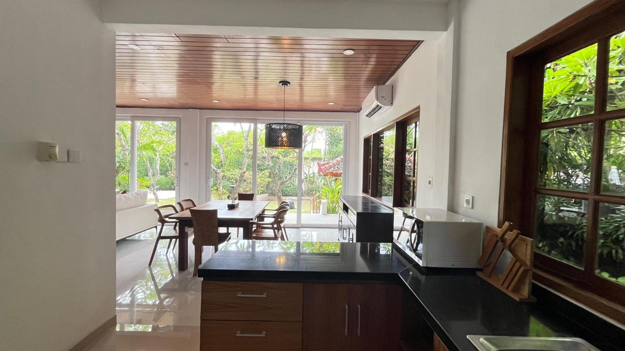 Baliana Villa Legian Exterior photo