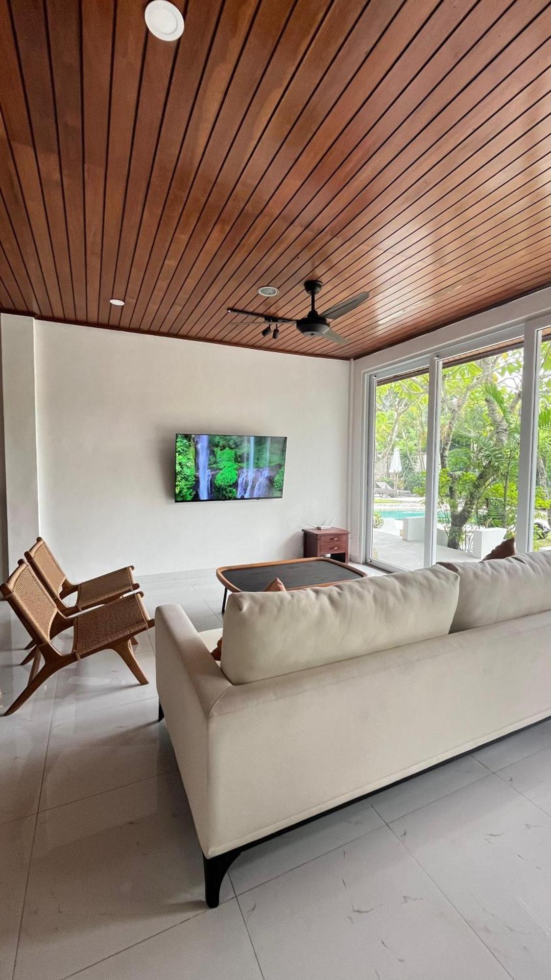 Baliana Villa Legian Exterior photo