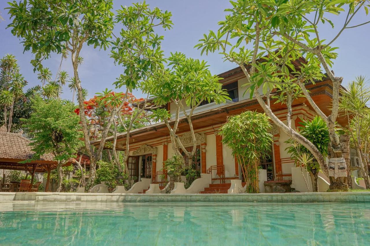 Baliana Villa Legian Exterior photo